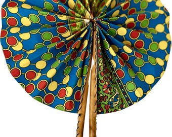 Leque de mão dobrável com estampa africana/Leque com estampa africana/couro feito à mão