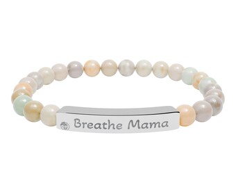 Pulsera elástica de piedra natural Breathe Mama / Grabada