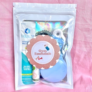 Gym Essentials Kit for Working Out | Gym Kit with Supplies | Fitness Kit | Kit with Essentials for the Gym | Hairbrush | Workout