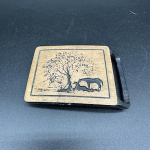 Vintage Teck-Ether Gilde Vintage Gürtelschnalle Zwei Pferde Baumszene 1975