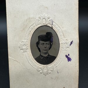 Antique Tintype Photo Woman Portrait Hat Stamp Back Carte de Visite CDV
