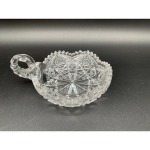 Cut Crystal Nappy Dish Bowl Pinwheel Star Design Handle Candy Trinket 5&quot;