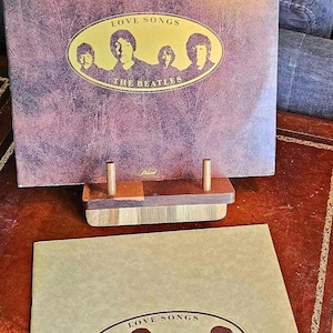 Vintage Beatles Love Songs Double LP with Lyric Book| VG Condition