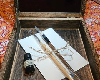 Traveling Writers Easel,Easel, Writers Tools|Essentials Calligraphy Paint Pen + Paper| Artist Travel Box with Thick Strap for Carrying