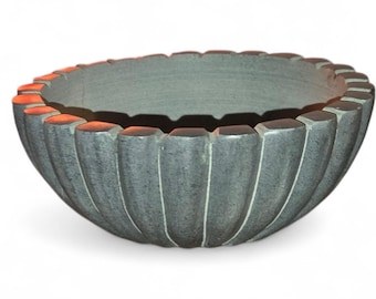 Textured Soapstone Smudge Bowl, Hand-Carved Gray Ritual Altar Tool (5 inches)