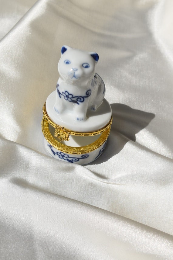 Vintage Porcelain Cat Ring Box, Cat Trinket Box, U