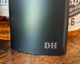 Personalized Engraved Flask, Personalized Black Flask, Groomsman Flask, Best Man Flask, Wedding Party Flask, Bridal Party Flask,Fathers Day