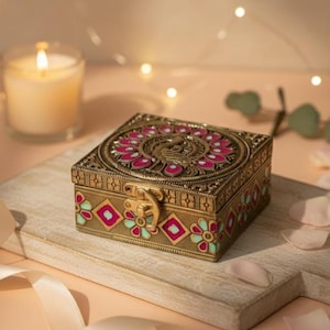 Caja de regalo india con diseño de pavo real para bodas y recuerdos