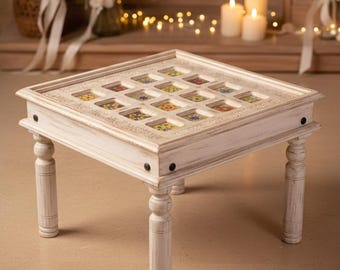 Mesa com azulejos indianos pintados à mão, banqueta boho de madeira feita à mão.