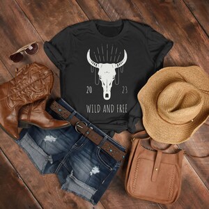 Boho Cow Skull Shirt, howdy shirt, Wild west Shirt, Western Graphic Tee, Cowgirl Shirt, Bull Skull Shirt, Southwest Shirt, Western Clothing