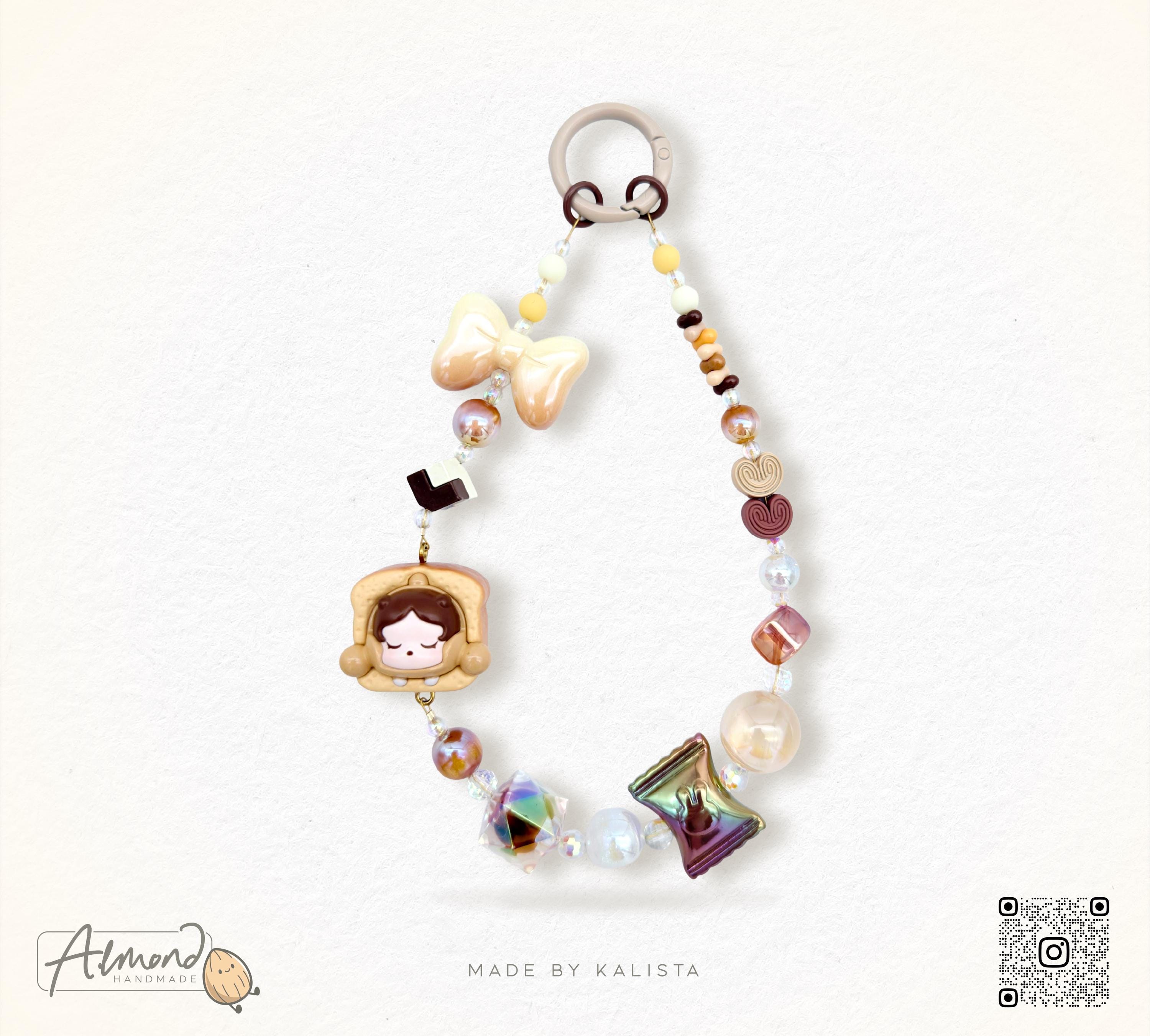 Skullpanda Beaded Keychain – Handmade Kawaii Phone Charm, Popmart 