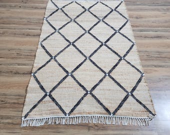 Handwoven Jute Cotton Area Rug: Ivory Diamond Bohemian Decor