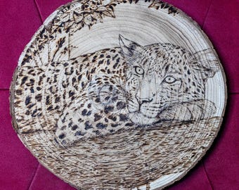 06 Pirograbado de leopardo, hecho a mano