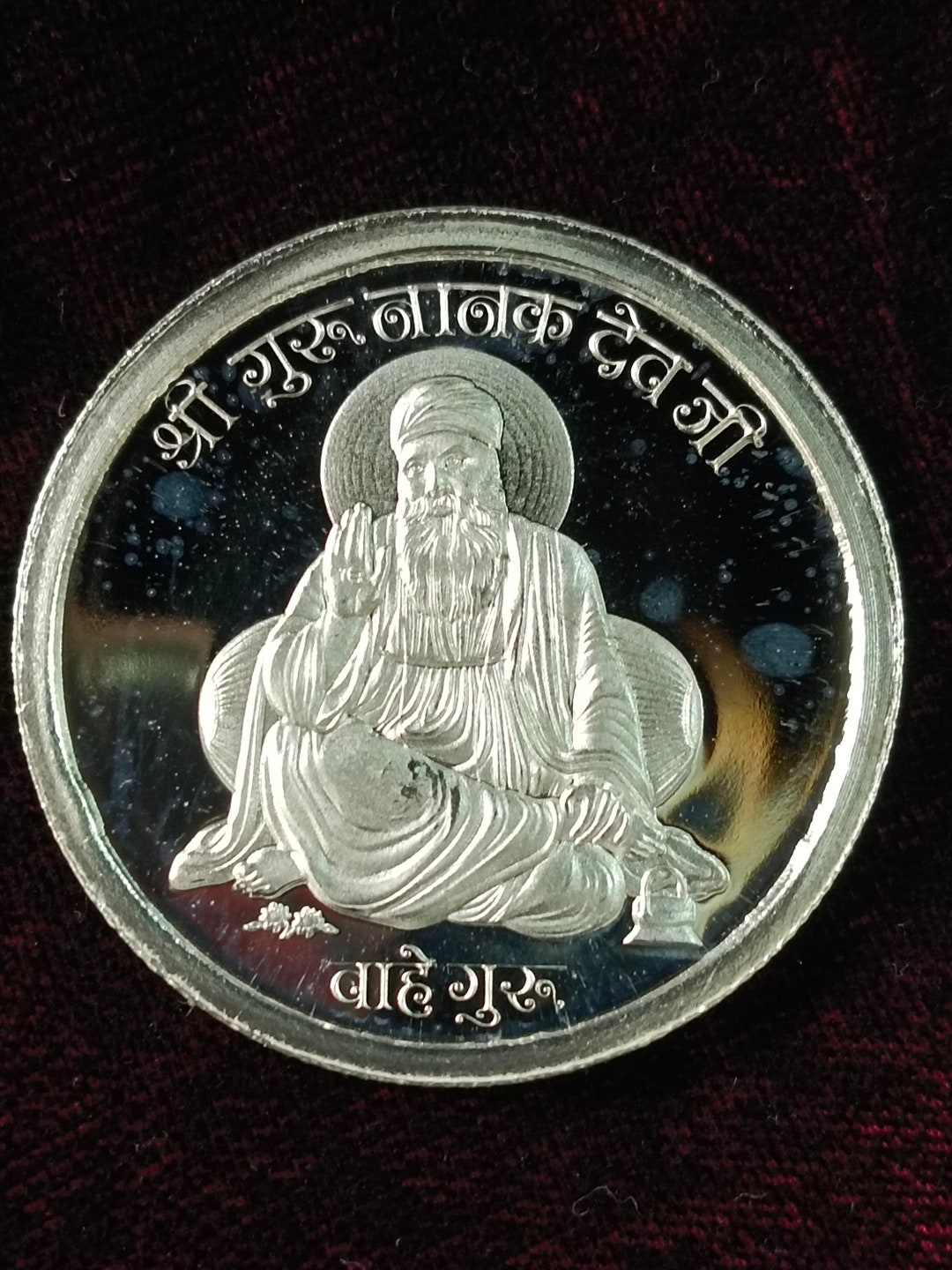 100% Solid Silver Shri Guru Nanak Dev Ji Coin With Khanda - Etsy