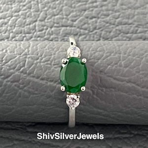 Green Jade Ring, Solitaire Ring for Anniversary gift, 925 Sterling Silver, Engagement Ring, Handmade Ring, Wedding Ring, Unique Gift For Her