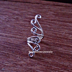 Ring i sterlingsilver med bladformad artrit: Handgjord knogaring med skena