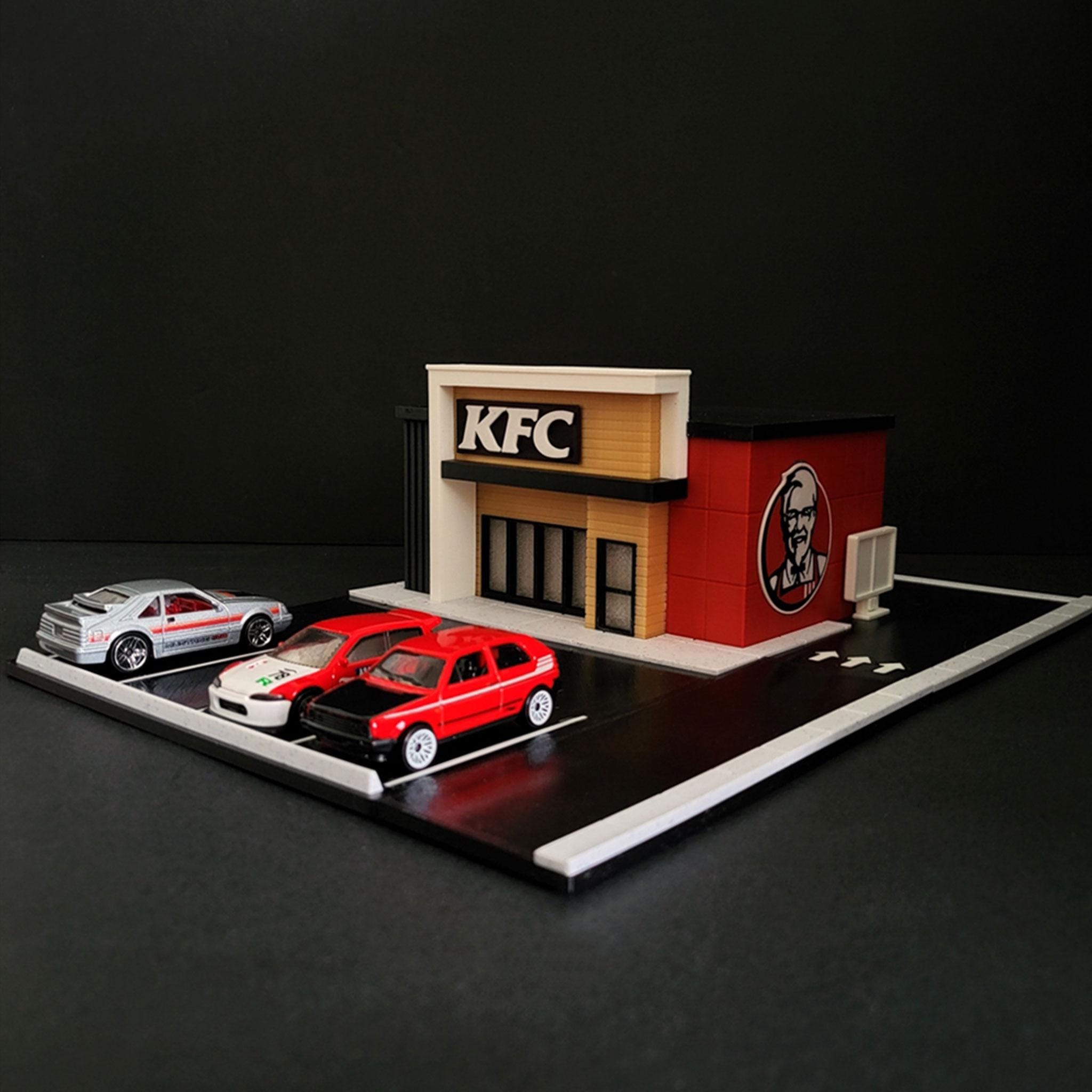【稀少】ケンタッキーフライドチキン　模型　ジオラマ　ミニカー飾り 1/64ジオラマ ケンタッキーフライドチキン KFC - メルカリ