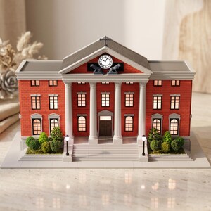 Diorama della Torre dell'Orologio di Ritorno al Futuro 1:64 - Kit 1/64 BTTF Hill Valley Courthouse per Hot Wheels Matchbox Diecast | Esposizione della scena del film