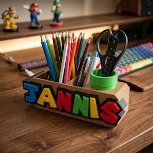 Organiseur de bureau Mario personnalisé avec nom | Cadeau pour gamer | Décoration de bureau | Configuration gaming | Porte-stylo personnalisé image 1