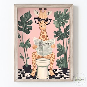 Impresión divertida de jirafa en el inodoro, arte divertido para la pared del baño, póster de jirafa sentada en el inodoro, decoración peculiar de animales para el baño, descarga digital