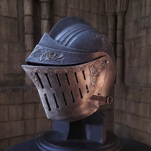 Lothric Drakeblood knight helmet