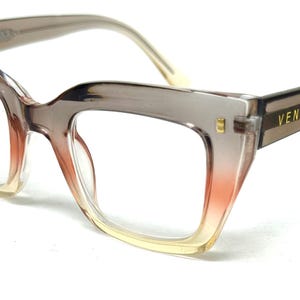 Neue Lesebrillen für Alterssichtigkeit und müde Augen. Aktuelle Vintage-Mode für Damen. Venice Anarose