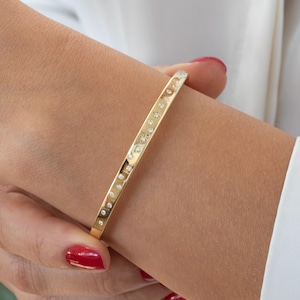 14K Gold Starburst Diamond Bangle, Dome Bracelet Bangle with Starburst Motif Diamond, Dainty Stacking Bracelet, Elegant Diamond Bracelet