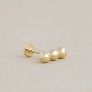Trinity Ball Internally Threaded Labret Stud Earring, 14K Solid Gold Beaded Cartilage Piercing, Delicate Helix Earring
