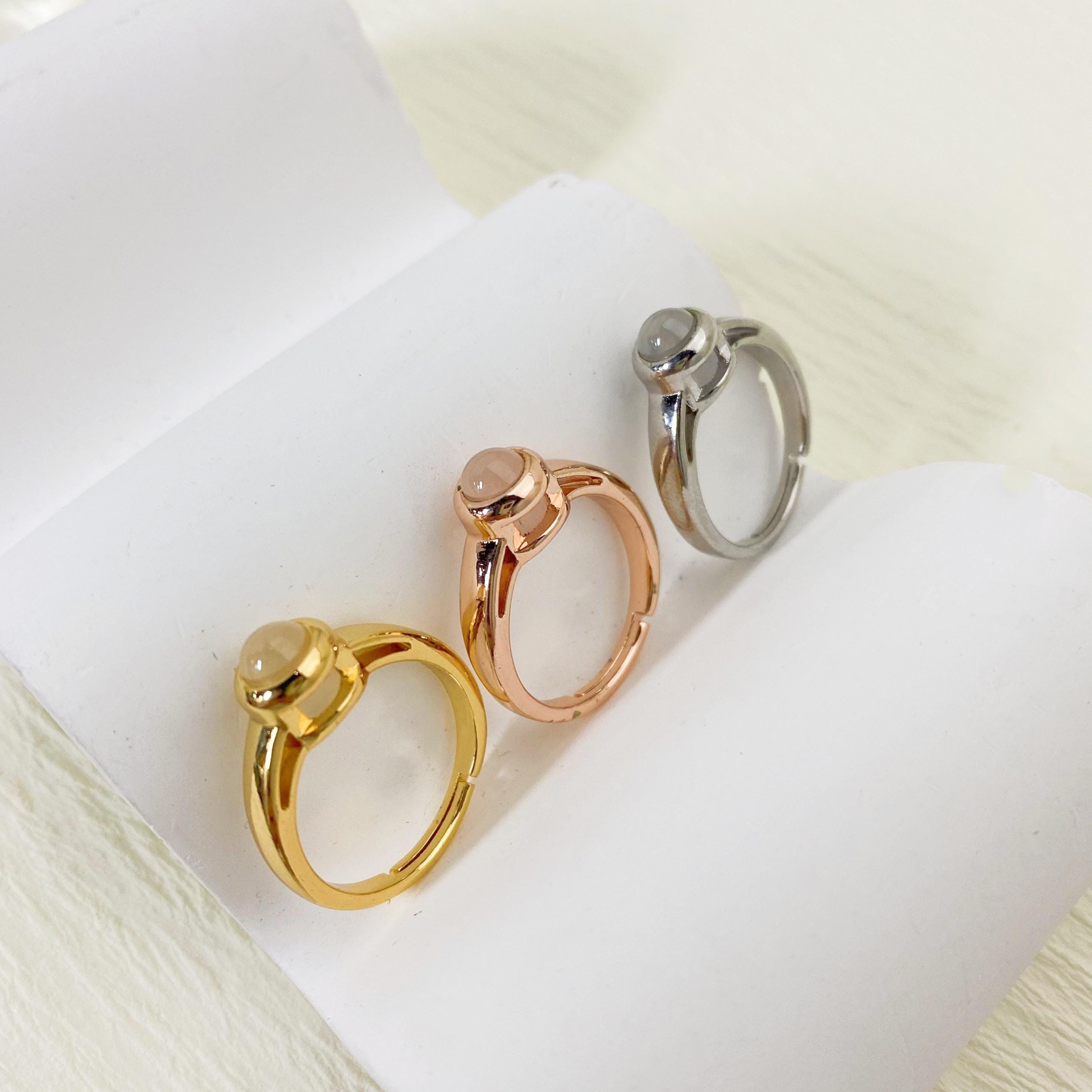 Elegant Women's 925 Sterling Silver Promise Ring With Baguette Moissanite - Perfect For Engagement And Wedding Gifts