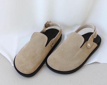 Beige Wildleder Barfuß Clogs, breite Kappe, handgemachte Lederschuhe