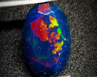Poids 2,30 Crt AAA Opale éthopienne noire naturelle à facettes Pierre opale noire Pierre taillée Opale Pierre précieuse Multi Opale de feu, Code 54