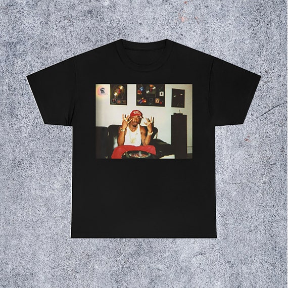 2pac 90s Vintage Rapper T-shirt - Etsy