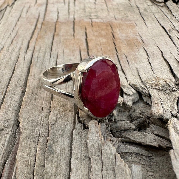 Top Grade Indian Ruby Ring Handmade Gemstone Ring 925 Sterling Silver Ring Boho RIng Solid Silver Ring Gift For Her