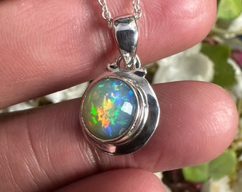 Natural Opal Gemstone Pendant Necklace Handmade Jewelry Necklace Solid Silver Necklace 925 Sterling Silver Necklace Gift For Her