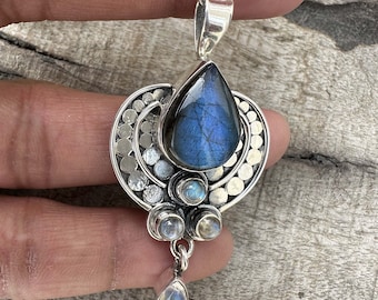 ハンドメイドのラブラドライトティアドロップペンダント：925