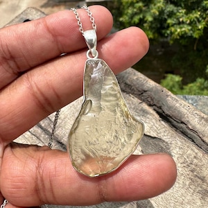 Top Quality Libyan Desert Glass Pendant Necklace Handmade Jewelry Necklace 925 Sterling Silver Necklace Gift For Her