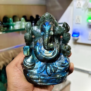 Flashy Labradorite Ganesha, Gemstone Ganesh, Ganesh statue, Ganesha figurine, Lord Ganesh,800gms Crystal Ganesha, Spiritual Decor ganesha,