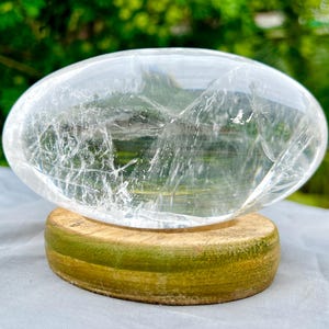 6inches Rare Crystal Sphatik 1.1kg Shiva- Lingan Clear Sphatik Lingam with Lab Certificate, Sphatik Lingam for Puja Room, Meditation & Gifts