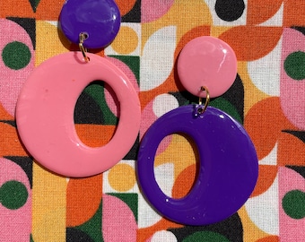 RUIMTE PAARS ~ Roze oorbellen, vintage jaren zeventig geest ~ jaren '70 hippie boho stijl ~ retro klassieke oranje fabriek
