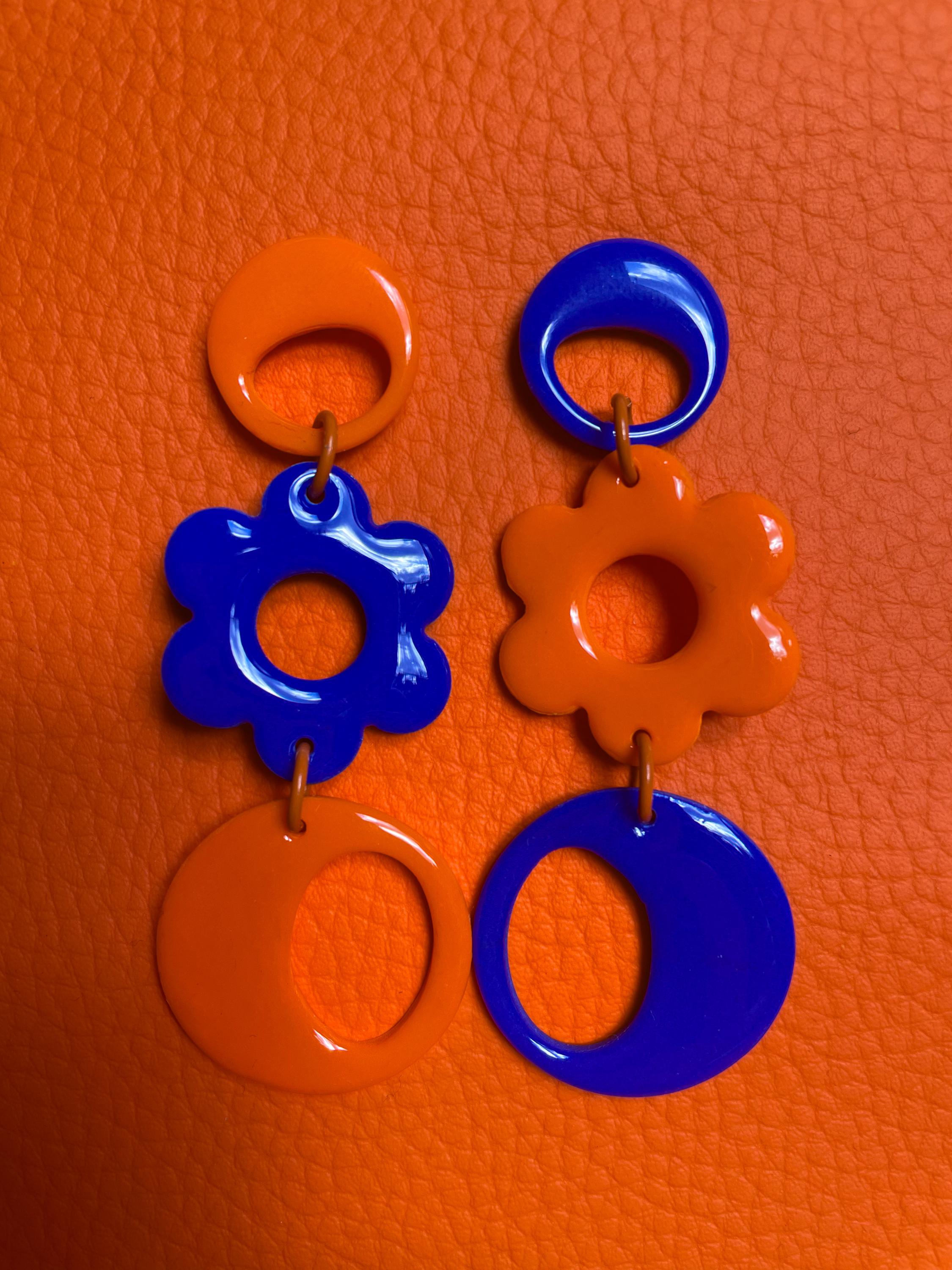 Rare PAIRE DE BOUCLES D'OREILLES ANCIENNE A CLIPS PINCES