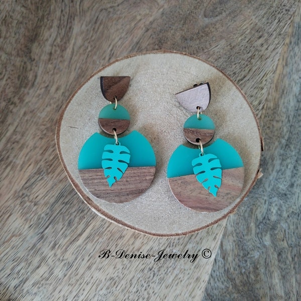 Original wooden chip earrings half circle blue brown in wood and resin T: 6.5cm x 3.5cm b-denise-jewelry-Creation