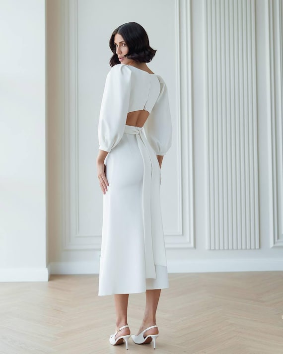 White Midi Wedding Dress with Puff Sleeves and Open Back, Elegant Civil Ceremony Bridal Look for Modern Courthouse Weddings