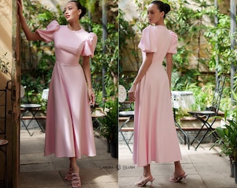 Elegant Pink Maxi Dress, Bridesmaid Gown with Puff Sleeves and Flared Skirt, Romantic Modest Dress for Wedding Guest or Evening Formal