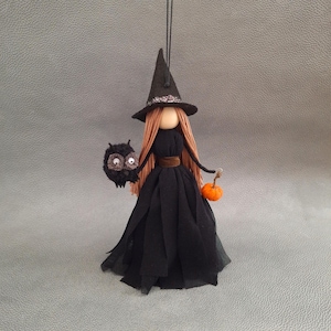 Hanging Black Witch for Halloween, Kitchen Witch Doll with Mini Owl and Pumpkin