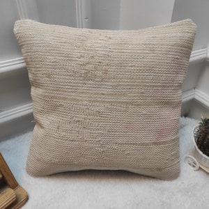 Handgefertigter Kelim Kissenbezug: Gebrauchter Teppich, Weiß 16x16