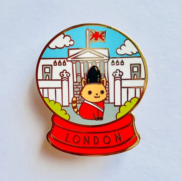 London Snowglobe Enamel Pin badge | Pippi Holiday Vacation | Cat brooch | London souvenir | London skyline icon | Buckingham Palace Guard