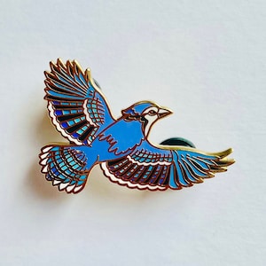 Blue Jay Enamel Pin badge | North American Birds | Beautiful Birds | Gifts under 20 | Bird Lover Gift | Nature pin | Gifts under 20