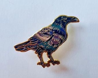 Raven Enamel Pin: Gold Plated, Dark Academia Style - Witchy Accessory for bird lover