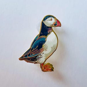 Puffin Enamel pin gift, Penguin, cute sea bird, Bird lapel brooch badge,