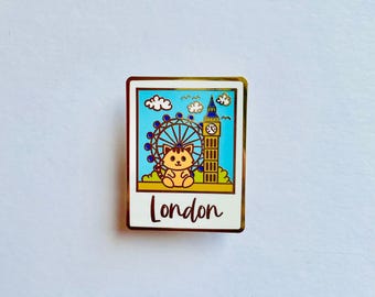 ロンドンのエナメルピン、ビッグベン、ロンドンアイ、ジンジャーキャットのお土産、クリスマスの靴下に入れるもの、アドベントカレンダー